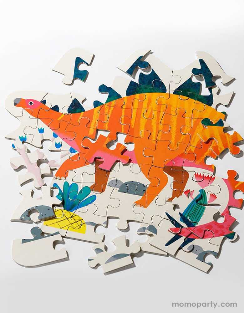Party Dinosaur Stegosaurus Shaped Puzzle