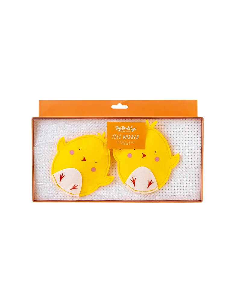 Momo Party's 6 ft puffy chick felt banner by My Mind's Eye. Perfect for your mantel or kid's play room decoration, or use it to line the path of your spring egg hunts!