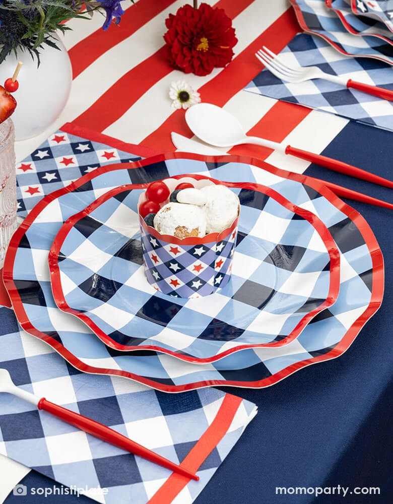 Wavy Patriotic Gingham Side Plates (Set of 8)