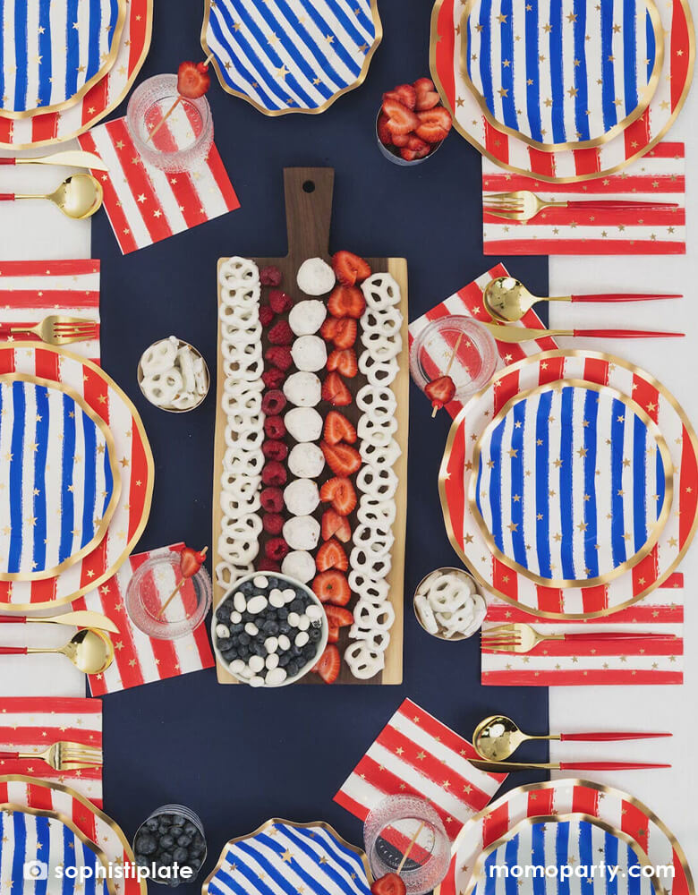 Wavy Patriotic Confetti Dinner Plates
