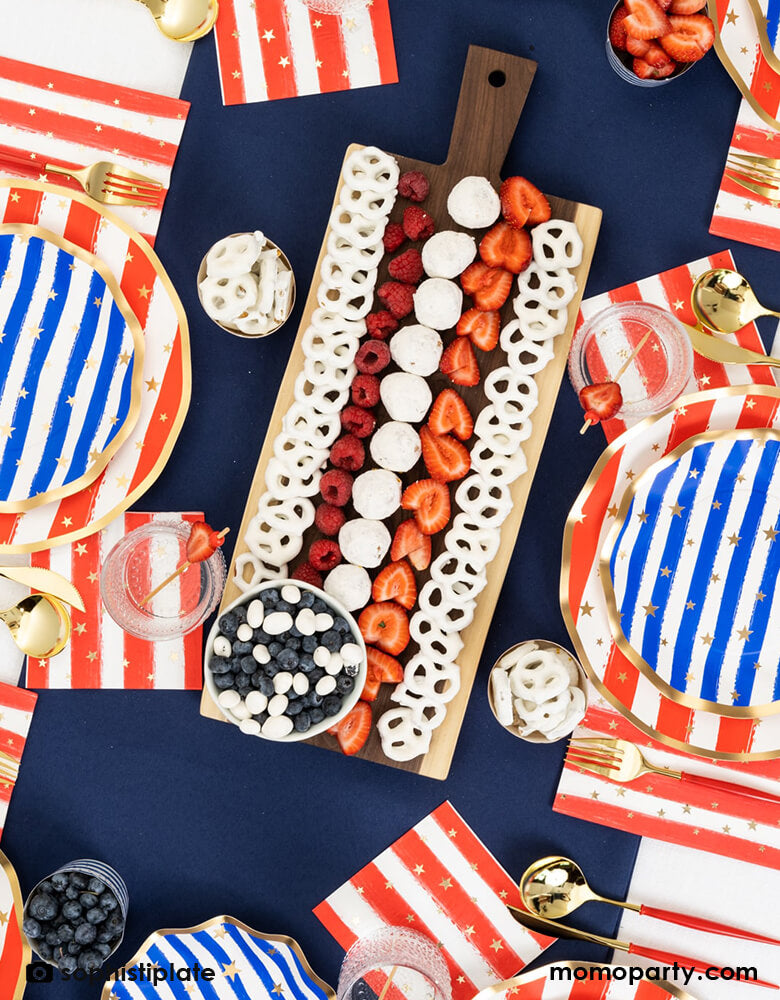 Wavy Patriotic Confetti Dinner Plates