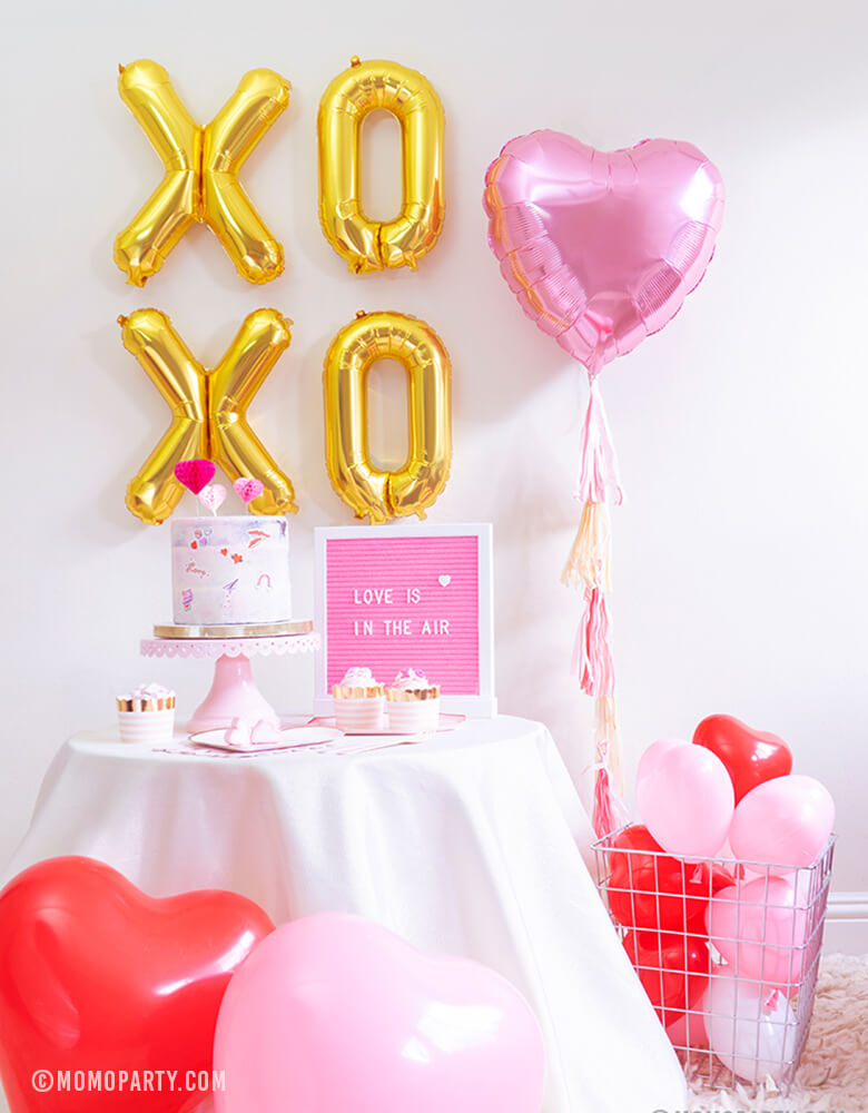 Momo party Valentine's Day Mini Kit with Xoxo foil balloons, Pink Heart Foil balloon, Heart Shaped Latex balloons, Meri meri Blushing Heart plates, Pale pink side plates for Valentine's Day and Galentine's Day celebration