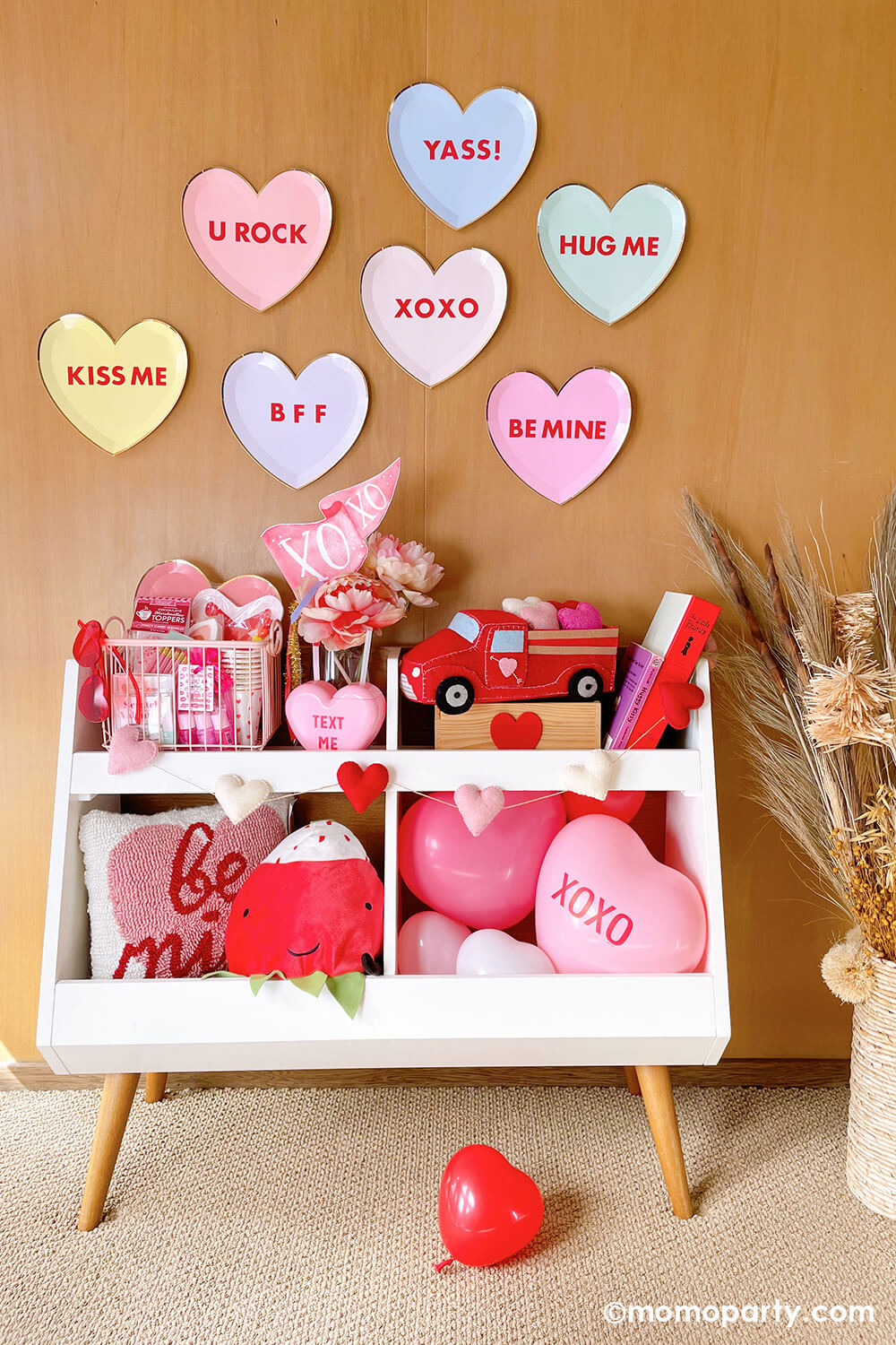 Large Conversation Heart Shaped Latex Balloon Mix