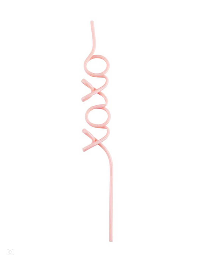 Momo Party's XOXO Word Straw by Santa Barbara Design Studio. Take a sip out of this pretty pink word straw that spells xoxo. It's perfect for a Valentine's Day celebration or love themed party!